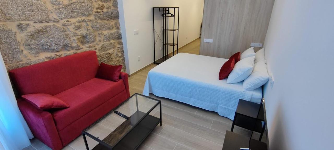 Apartamentos A Pousa Do Asma Chantada Exteriör bild
